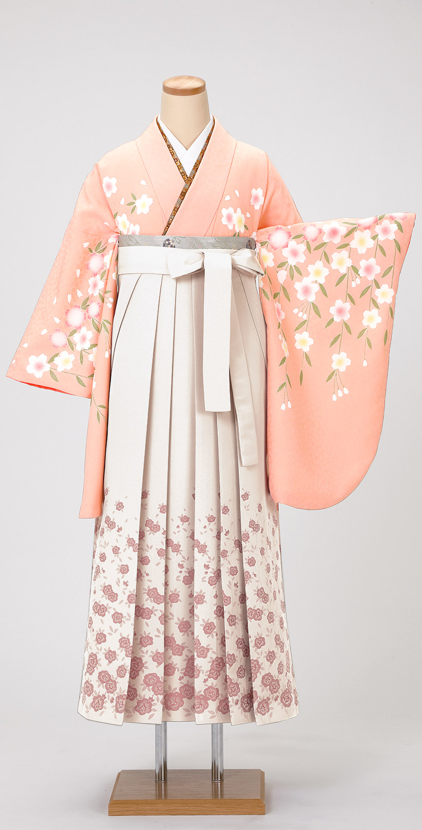 6,552円ピンクの桜の着物